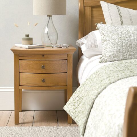 2 Drawer Bedside Table – Winchcombe Oiled Oak – The Cotswold Company