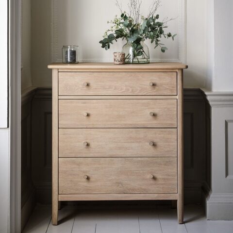 4 Drawer Chest – Berkeley Nordic Oak – The Cotswold Company