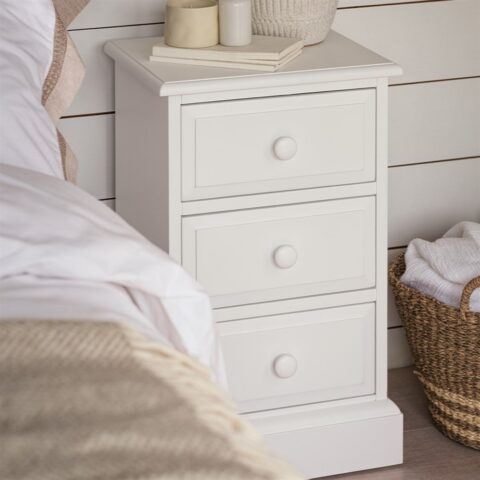 3 Drawer Bedside Table – Pensham Pure White – The Cotswold Company