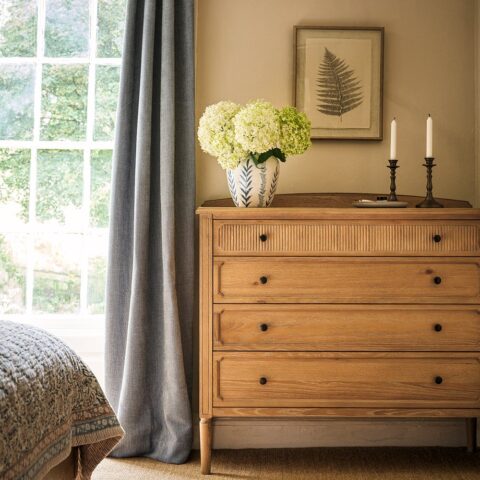 4 Drawer Chest – Leafield Washed Oak – The Cotswold Company