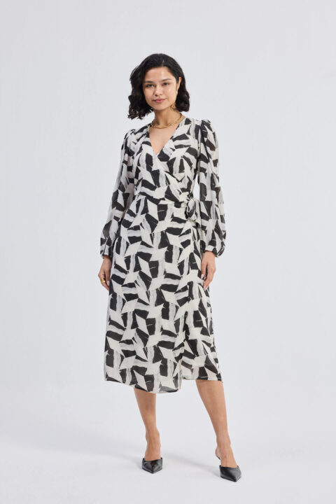 Midi Wrap Dress in Abstract Mosaic | Color: Noir Shadows | Size: 3XL