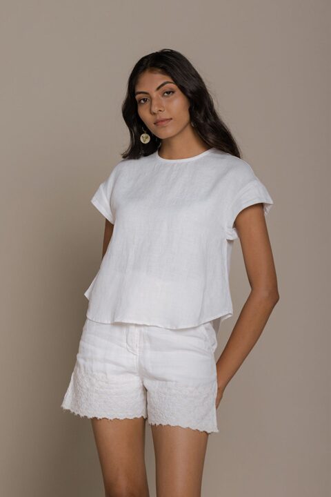 Sandcastle Saturdays Top in White | Color: Coconut White | Size: 3XL
